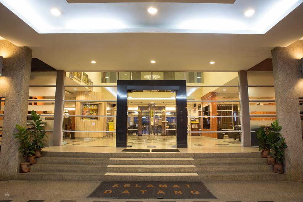 Seri Malaysia Hotel 3*